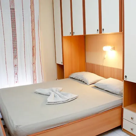 Bella Vista ドゥラス